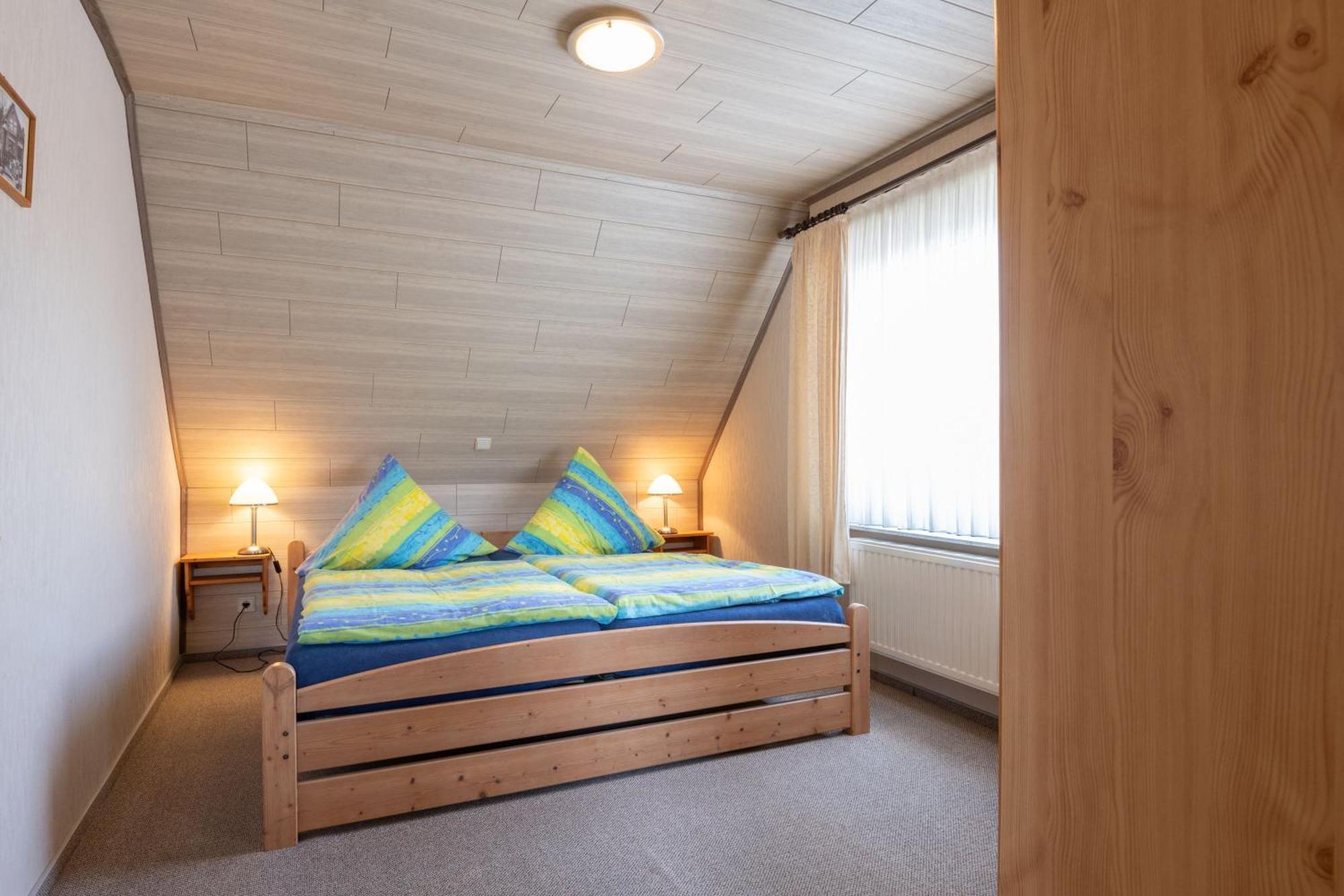 Ferienwohnungen Engelmann, 35107 Holtland Exteriör bild